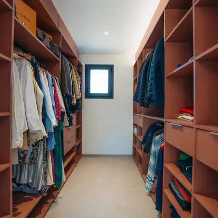 וילה Prestige Yourhosthelper נים