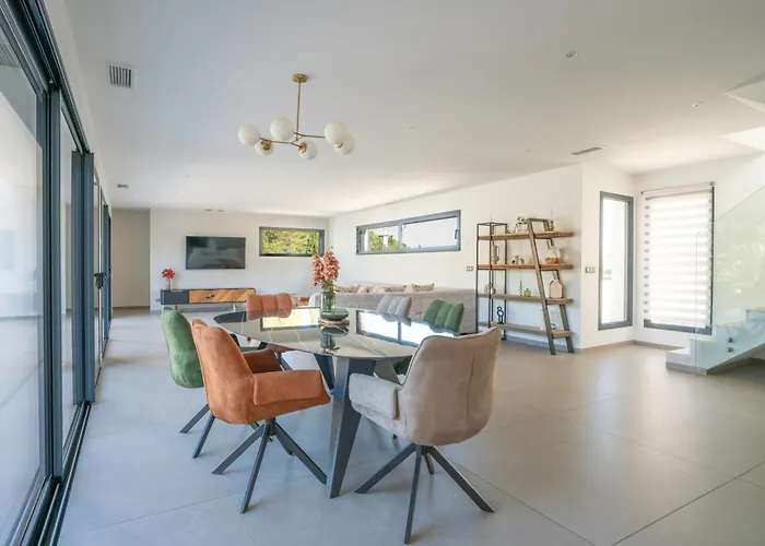 Villa Prestige Yourhosthelper