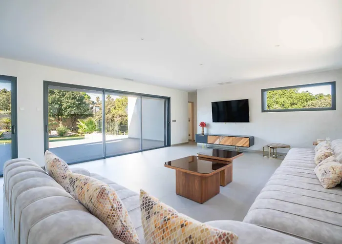 Villa Prestige Yourhosthelper *