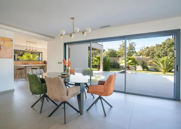 Prestige Yourhosthelper Villa