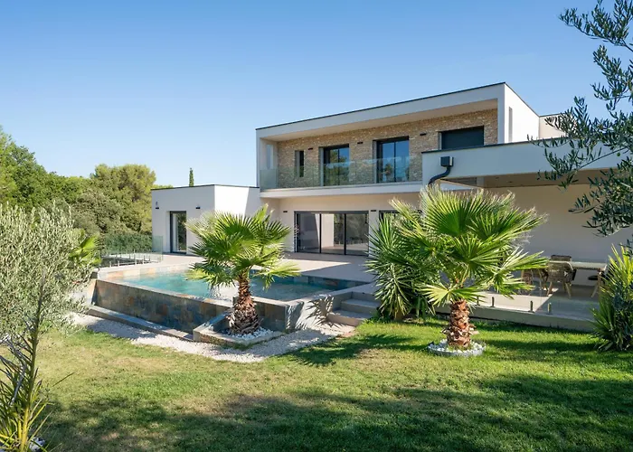 Prestige Yourhosthelper *