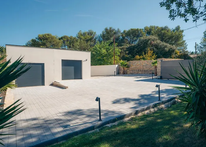 Prestige Yourhosthelper *