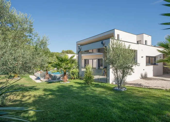 Villa Prestige Yourhosthelper *